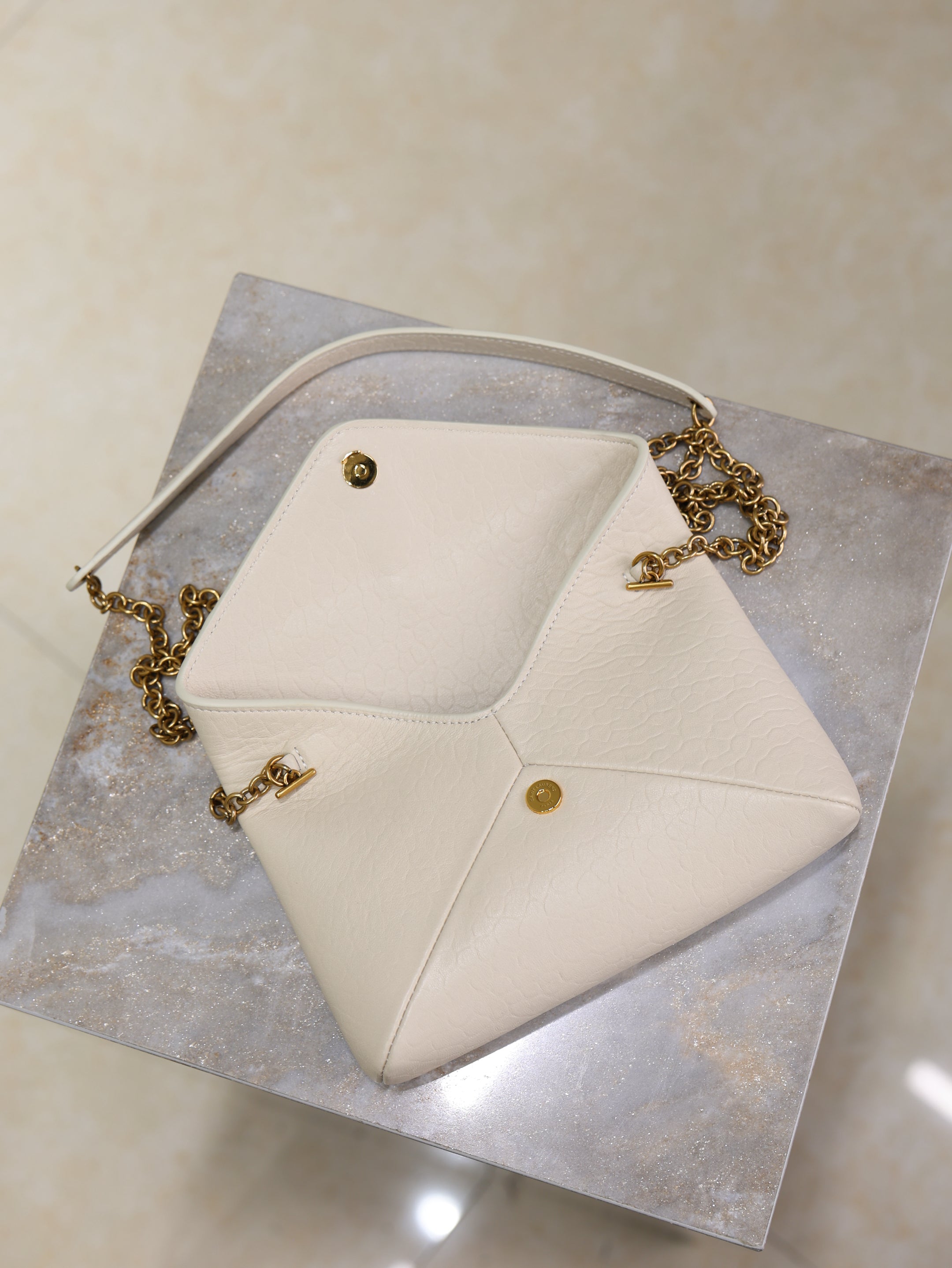 YSL 25S CALYPSO MINI 19 IN BLANC VINTAGE LAMBSKIN GOLD HARDWRE